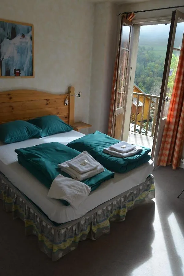 Hotel Des Alpes - Skiers & Bikers Lodge La Grave